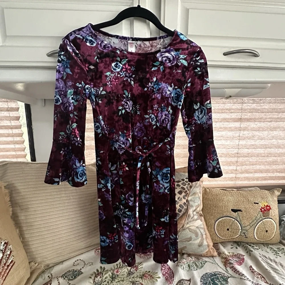 Justice Girls Velour Dress‎ Size 8 Floral Bell Sleeves A-Line Midi Whimsical